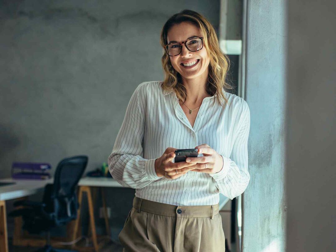 https://credleaf.in/wp-content/uploads/2020/09/client-experience-2-1080x810.jpg
